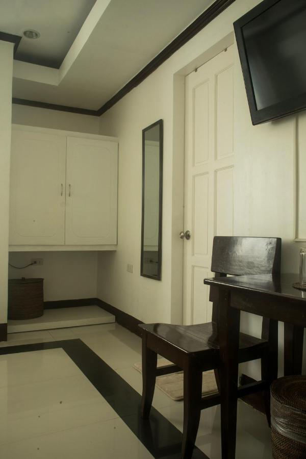 Isla Gecko Resort Balabag  Luaran gambar